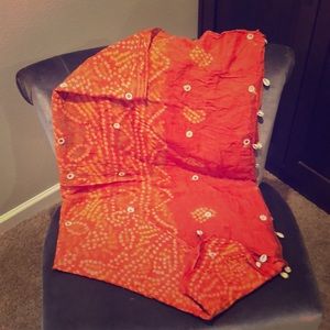 Beautiful shawl/scarf/sarong combo